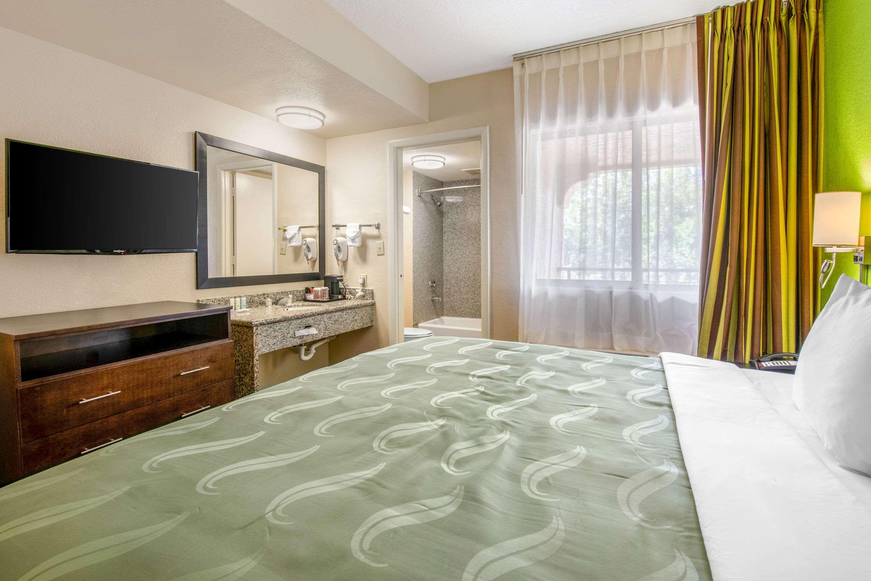 Quality Inn & Suites Jacksonville-Baymeadows Eksteriør bilde