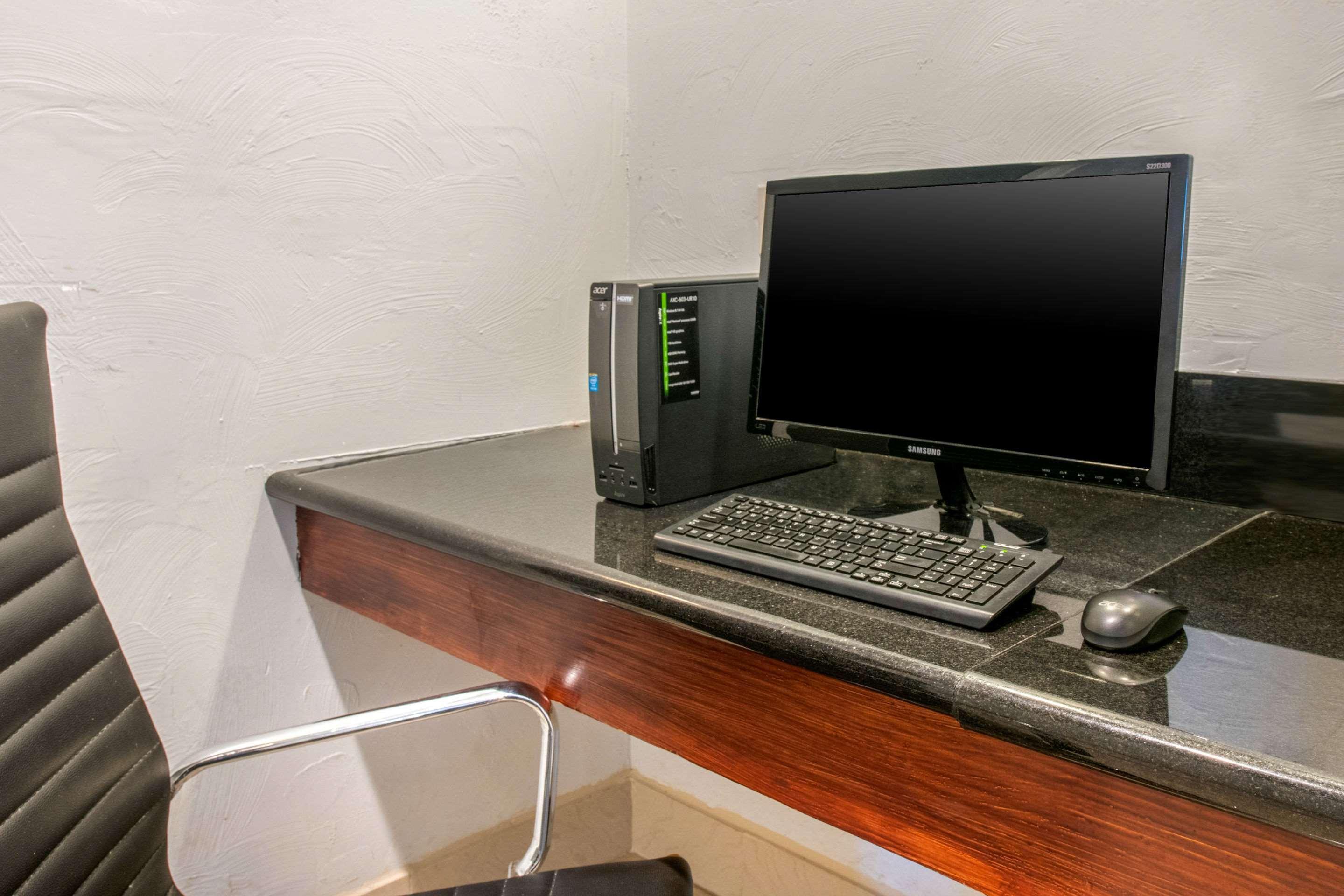 Quality Inn & Suites Jacksonville-Baymeadows Eksteriør bilde