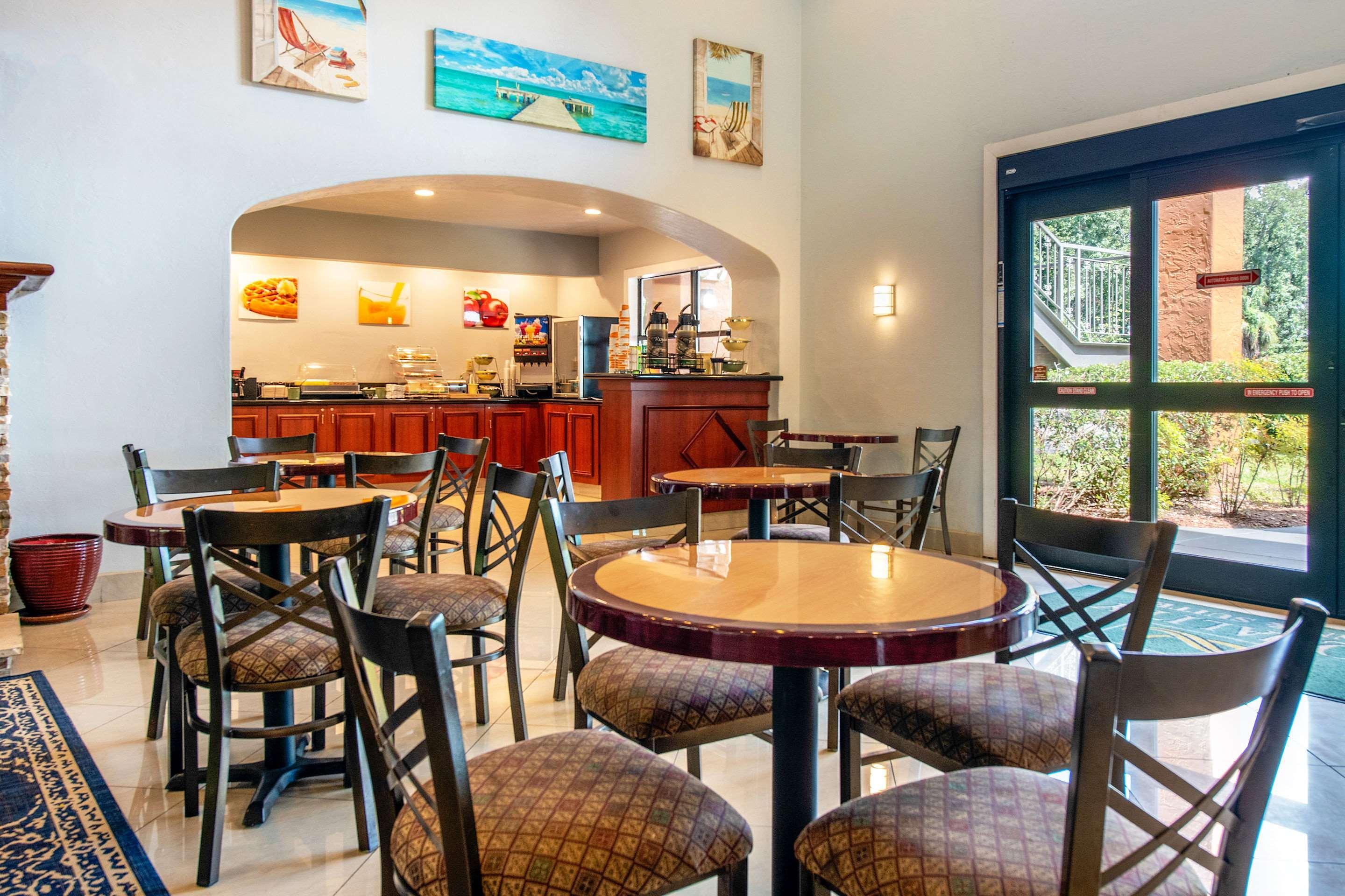 Quality Inn & Suites Jacksonville-Baymeadows Eksteriør bilde