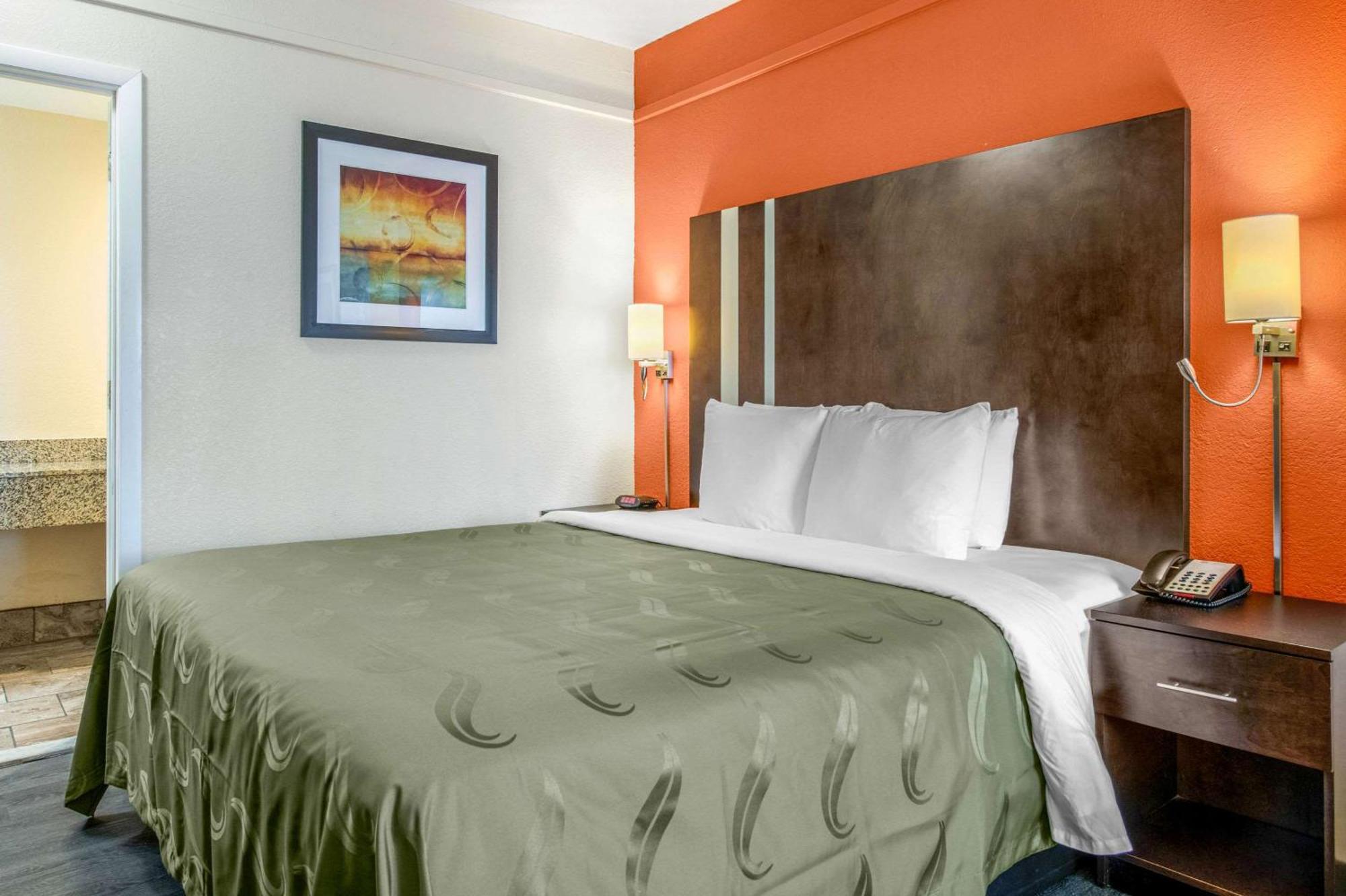 Quality Inn & Suites Jacksonville-Baymeadows Eksteriør bilde